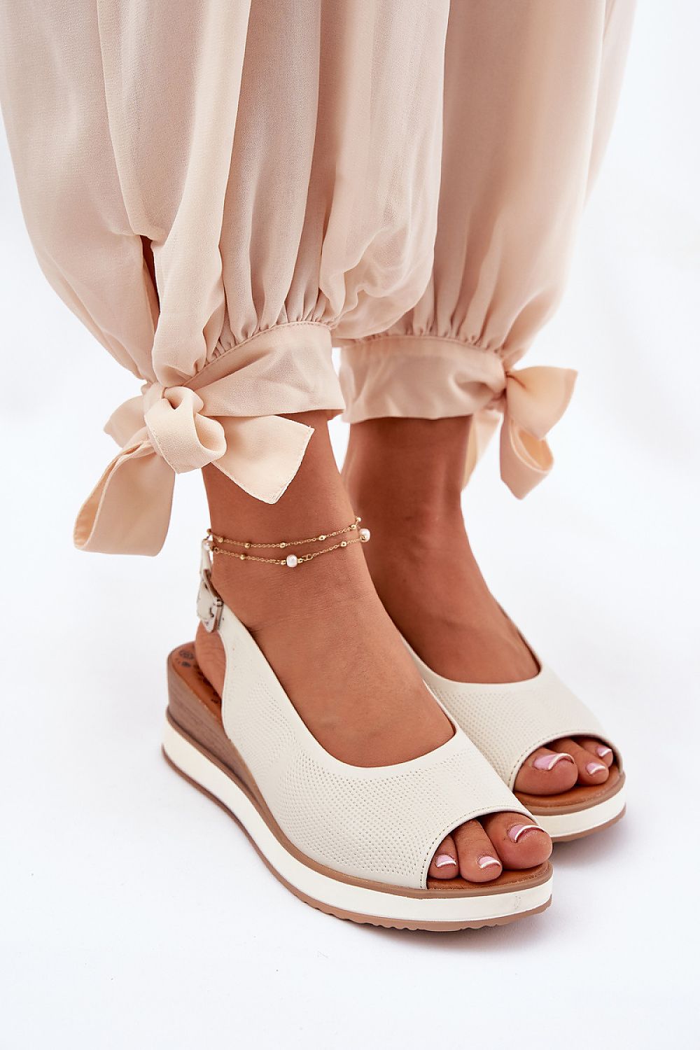 Cothurnes model 212128 Step in style