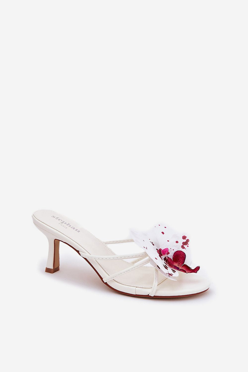 Clacquettes model 212883 Step in style