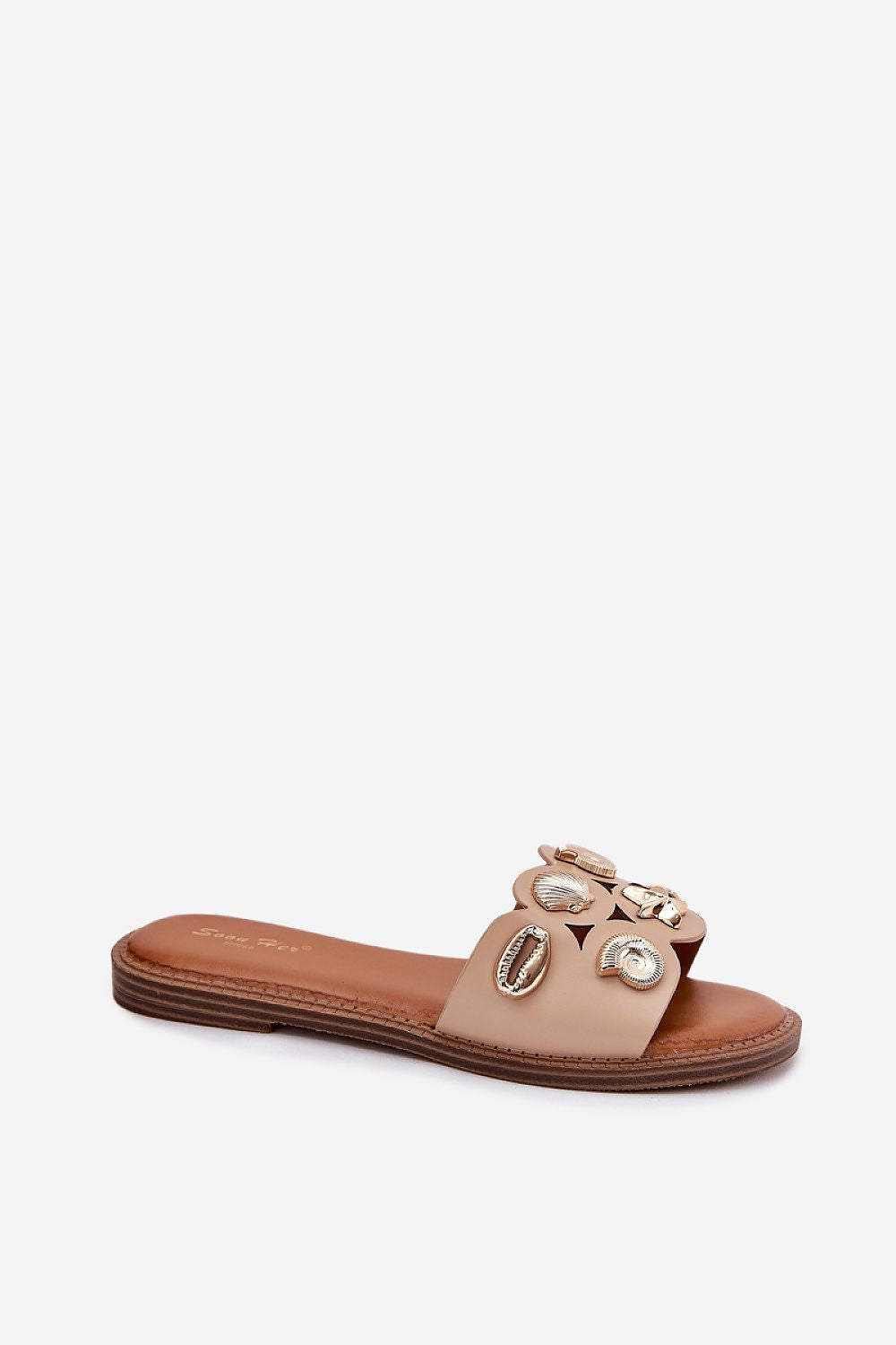 Clacquettes model 214144 Step in style