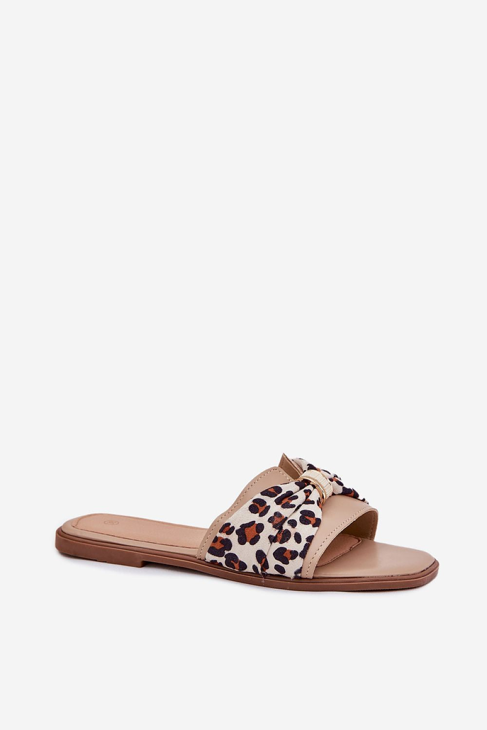 Clacquettes model 214719 Step in style