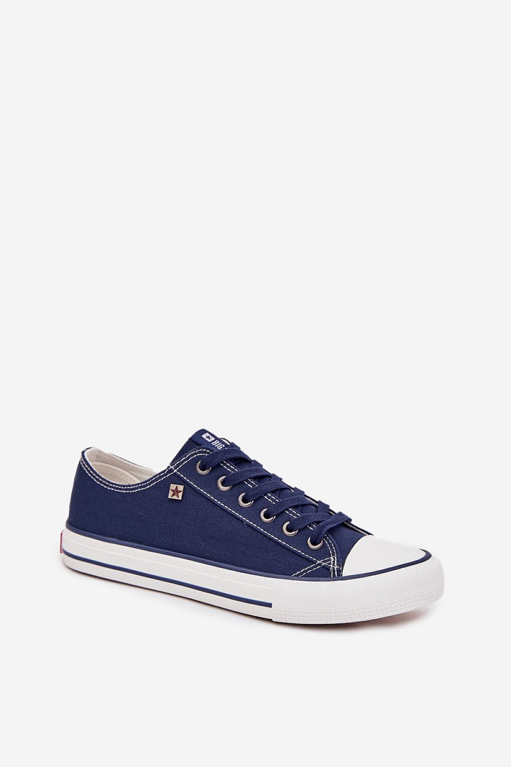 Baskets model 216377 Step in style