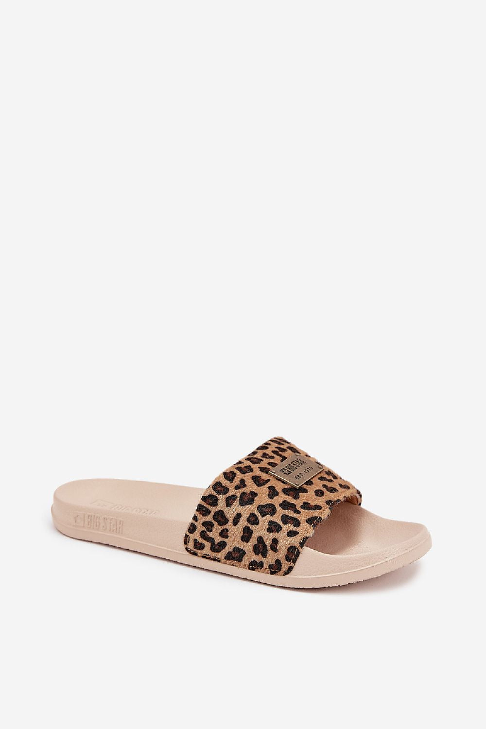 Clacquettes model 216424 Step in style