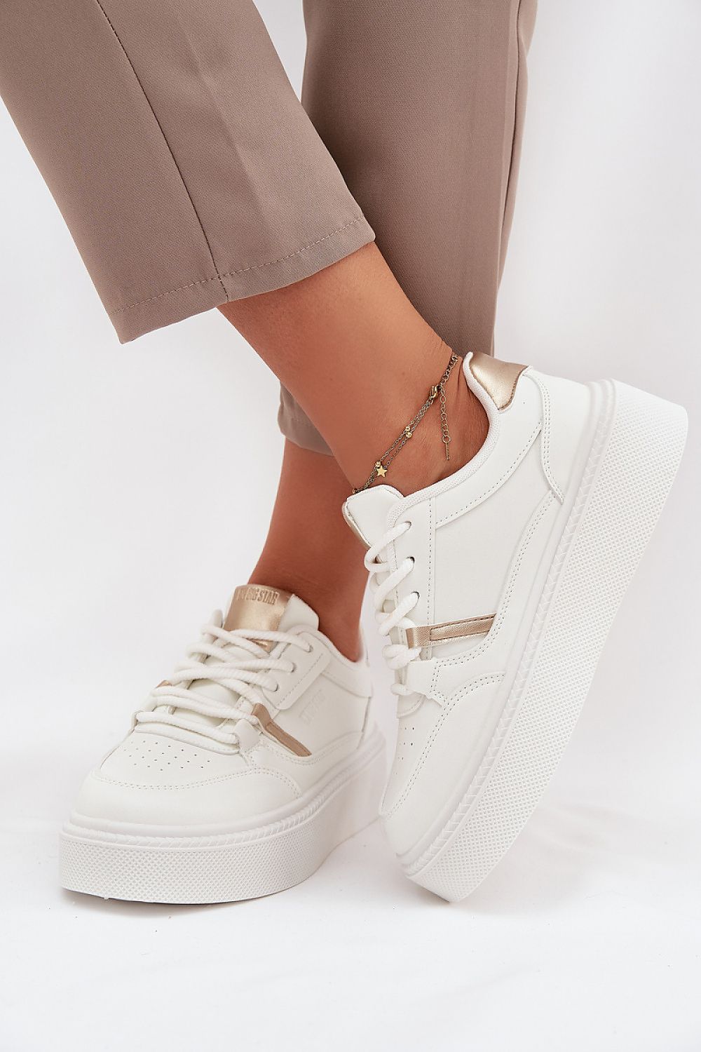 Chaussures de sport model 216467 Step in style