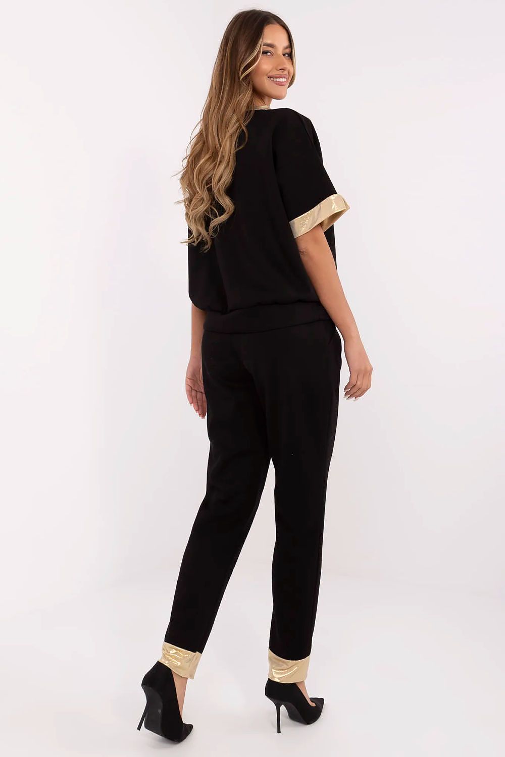  L`ensemble model 209688 Italy Moda 