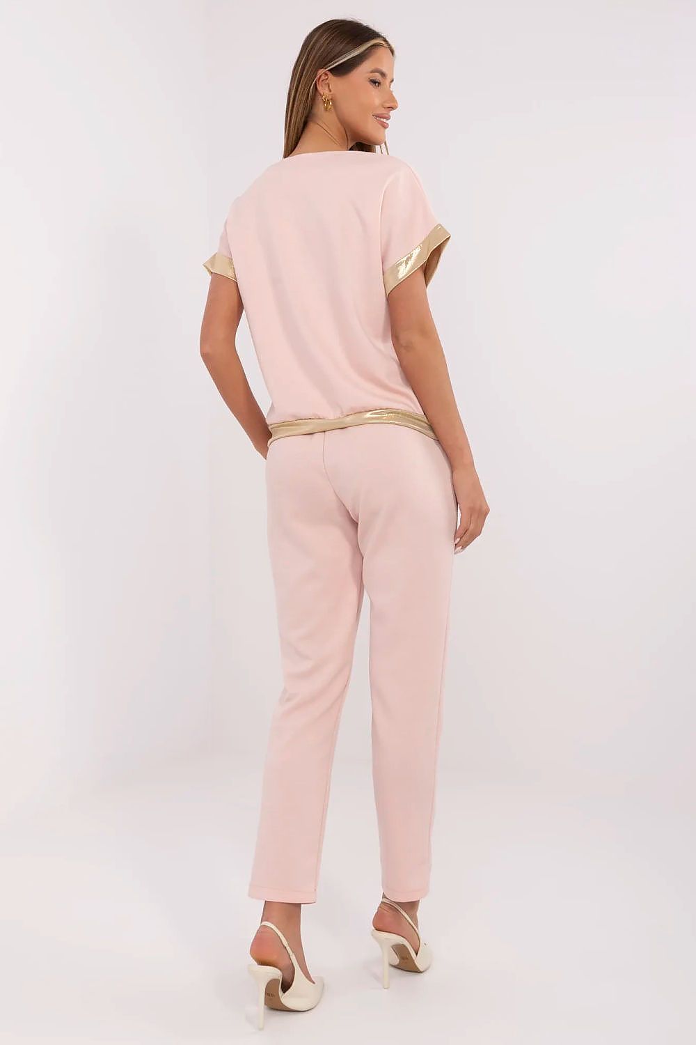  L`ensemble model 212048 Italy Moda 