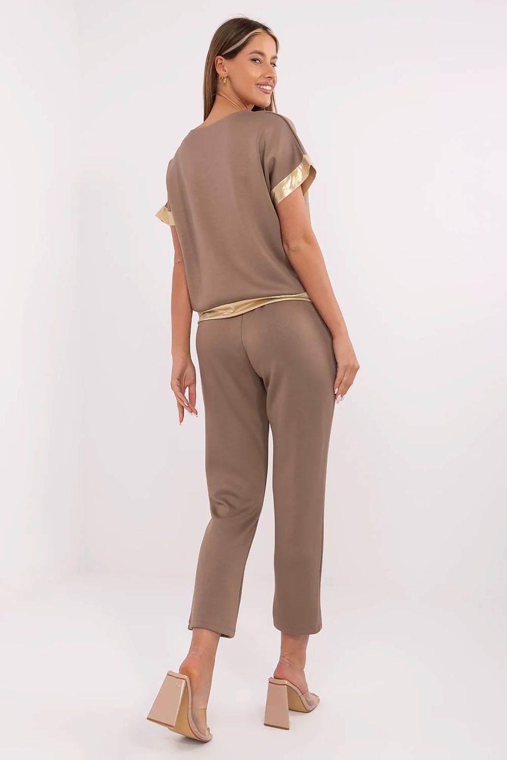  L`ensemble model 212050 Italy Moda 