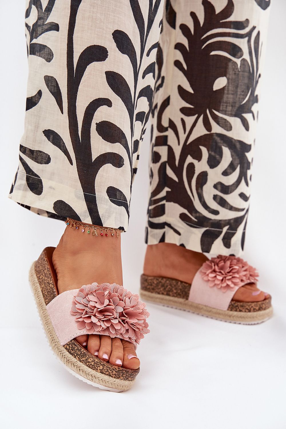  Clacquettes model 216067 Step in style 