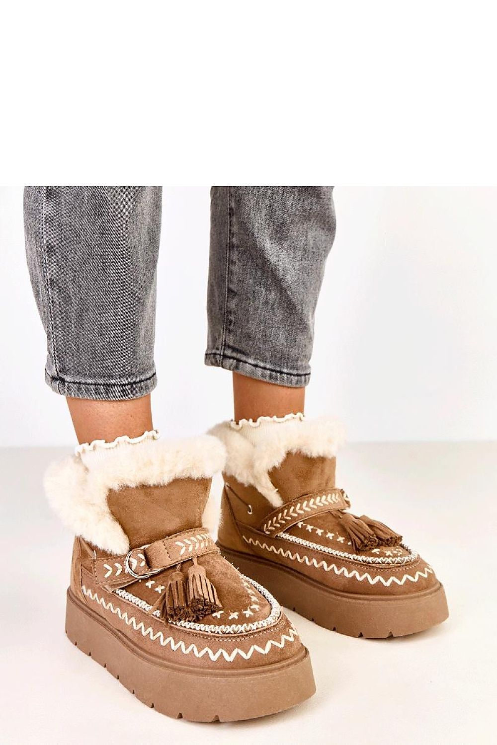  bottes de neige model 219943 Solea 